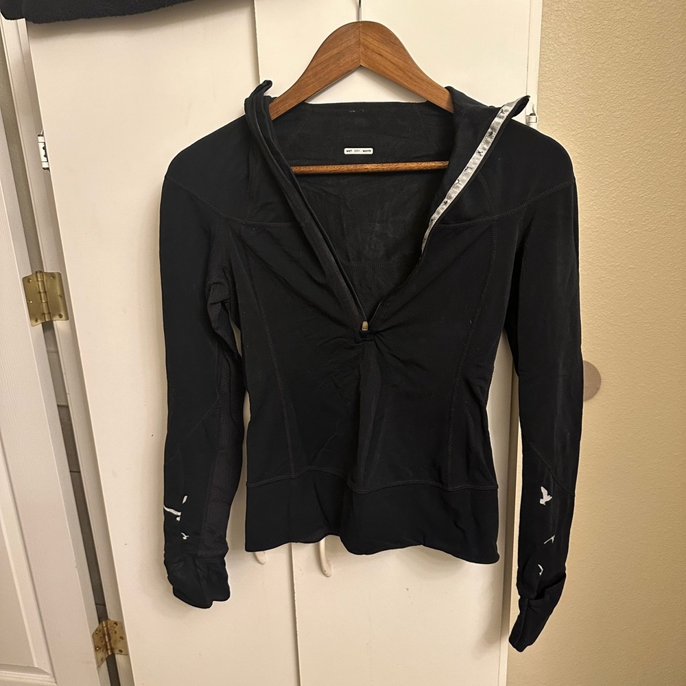 Lululemon wet-to-day bird details pull over base half zip athletic black size 4